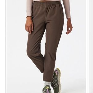 Outdoor voices, Women’s brown retrek pant, very good condition